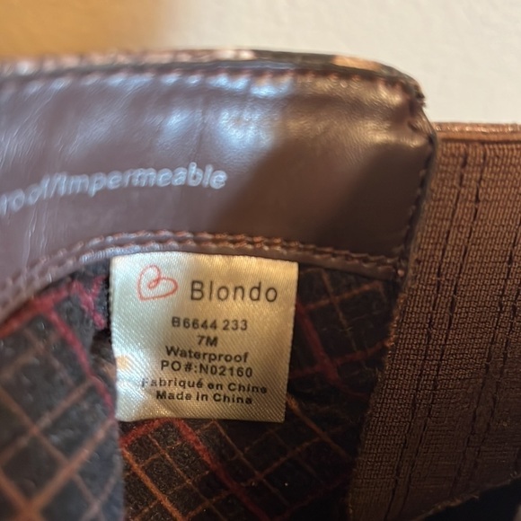 BLONDO Nao Snake Print Ankle Bootie - Picture 7 of 16